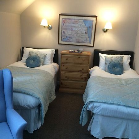 Elm Guest House Hawick Bagian luar foto