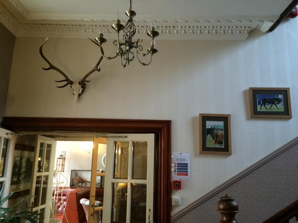 Elm Guest House Hawick Bagian luar foto