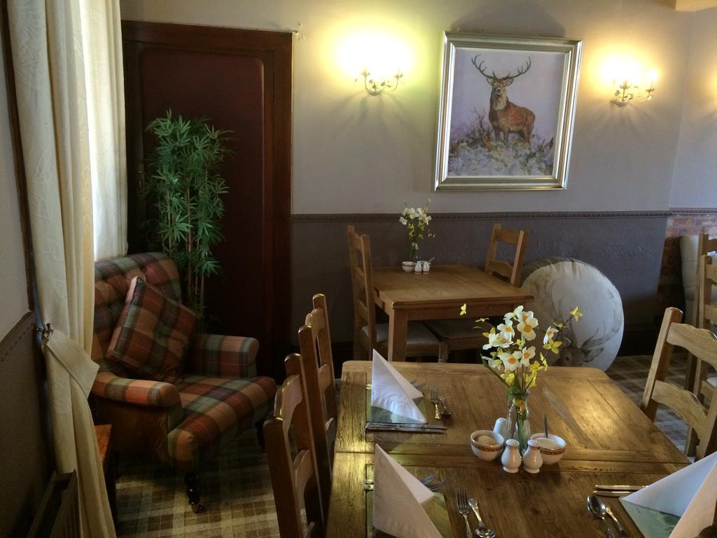 Elm Guest House Hawick Bagian luar foto