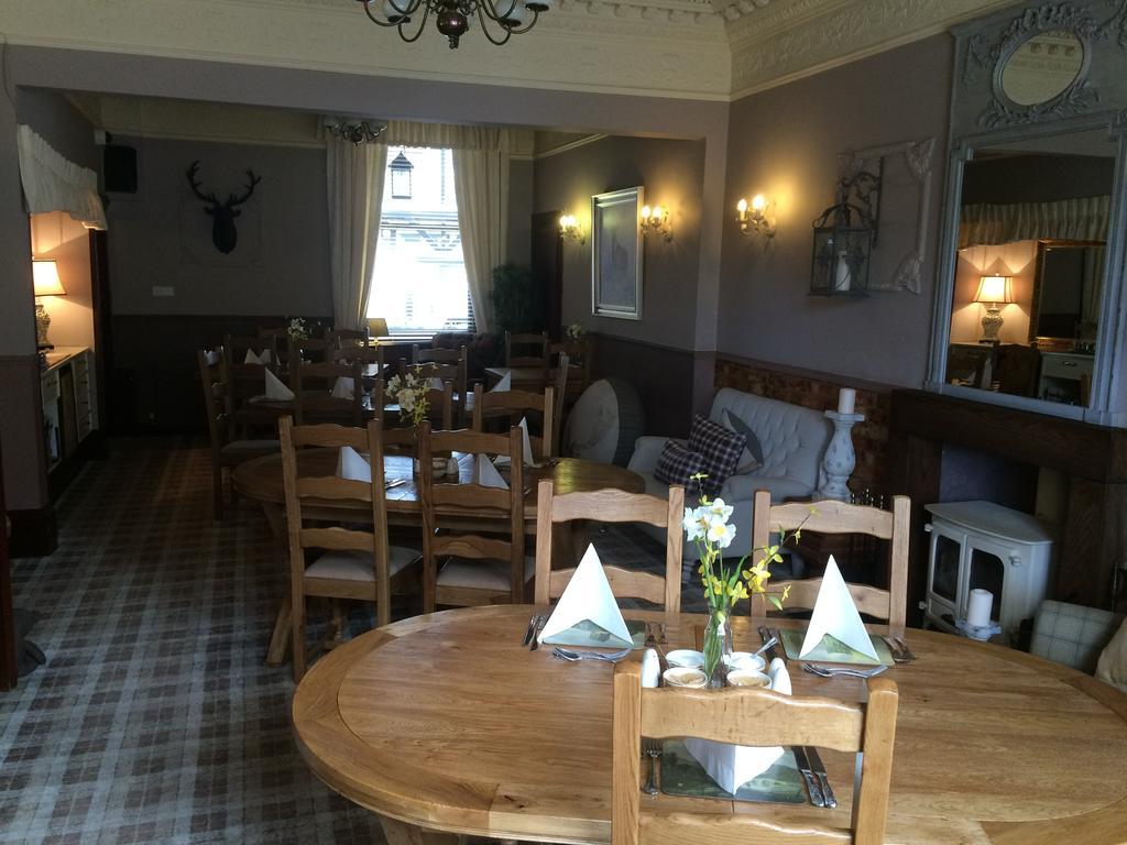 Elm Guest House Hawick Bagian luar foto