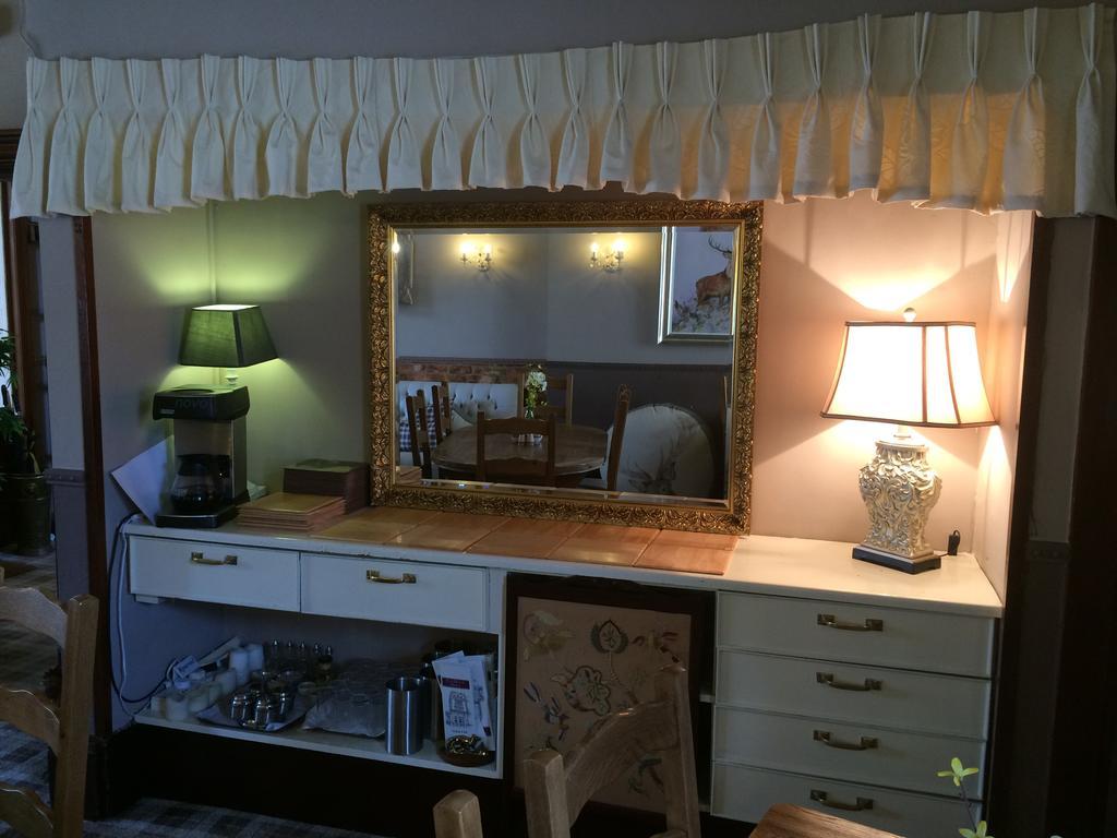 Elm Guest House Hawick Bagian luar foto