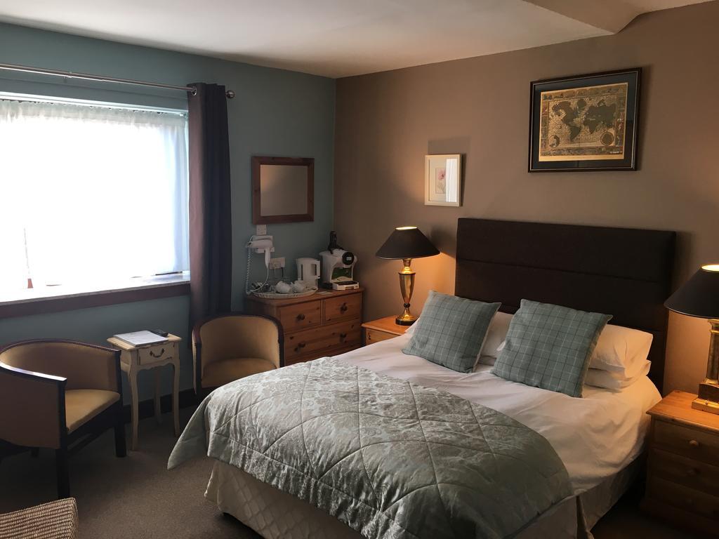 Elm Guest House Hawick Bagian luar foto