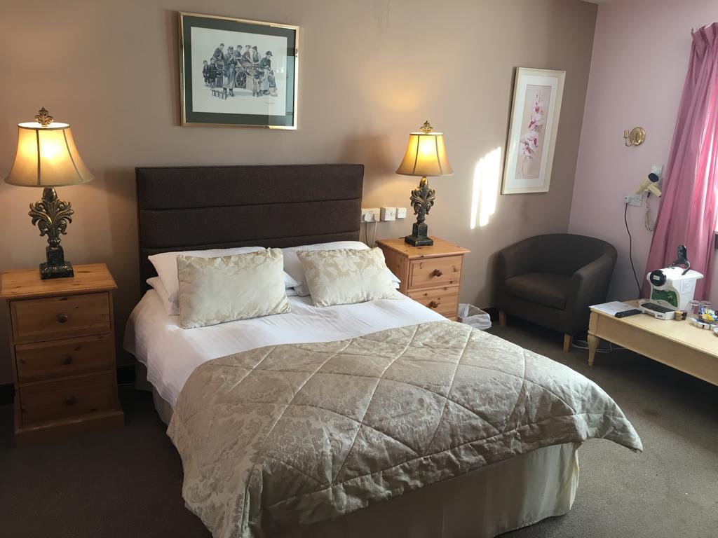 Elm Guest House Hawick Bagian luar foto