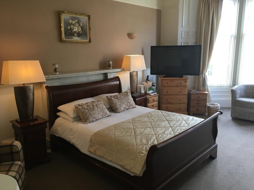 Elm Guest House Hawick Bagian luar foto