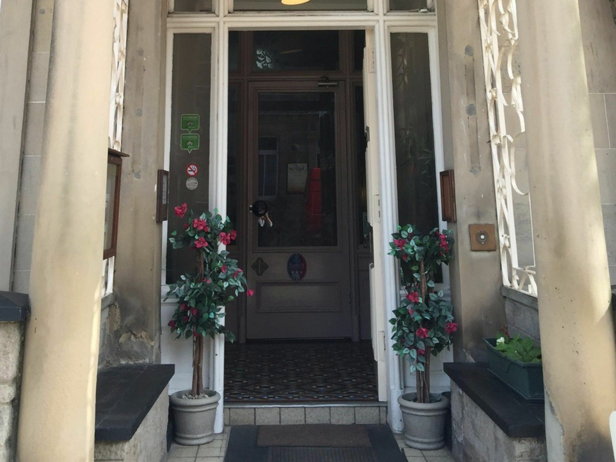 Elm Guest House Hawick Bagian luar foto